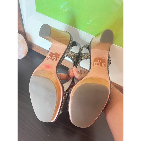 Vintage Frye Bronze Beaded Open Toe Slingback Wood Platform Heeled Sandal Sz 8.5 - Picture 14 of 15